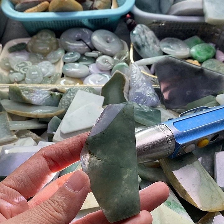 翡翠裸石蓝金翡翠