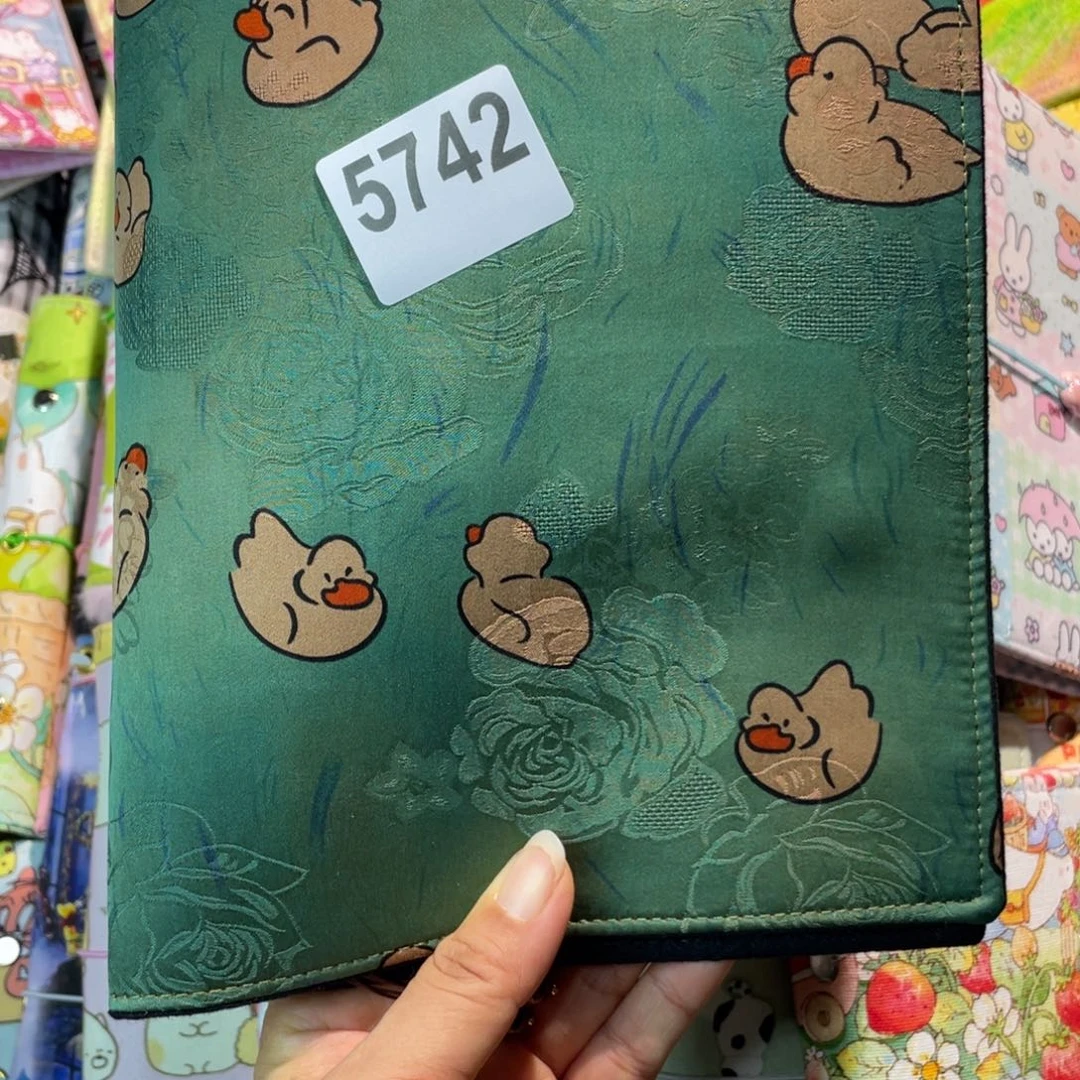 s***a织绣香云纱A5活页横线不打孔5742