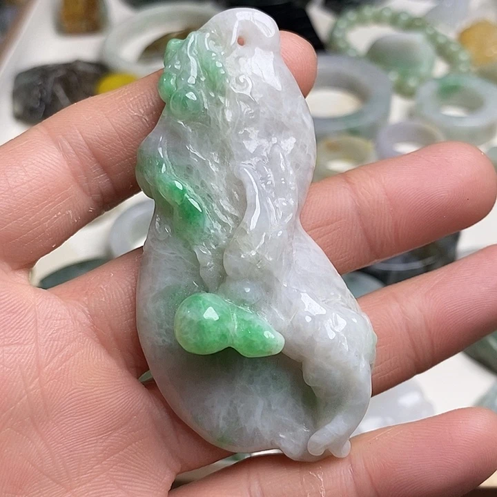 翡翠未镶嵌颈饰天然翡翠