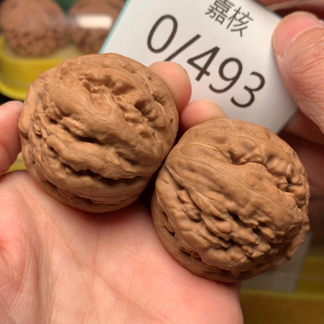 文玩核桃把件毕业肉球霸王龙41