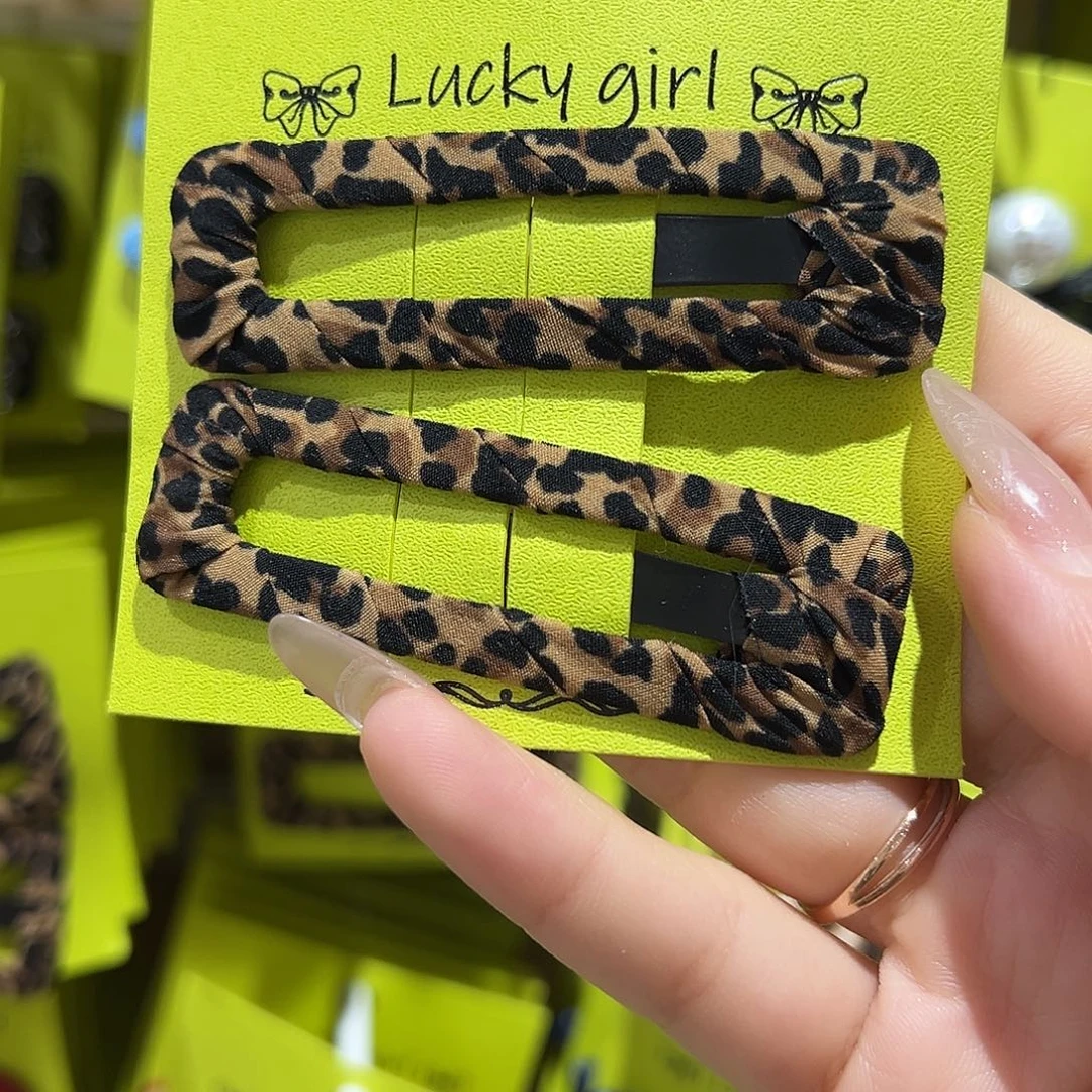 无非金属豹纹布艺镂空掰掰夹一对