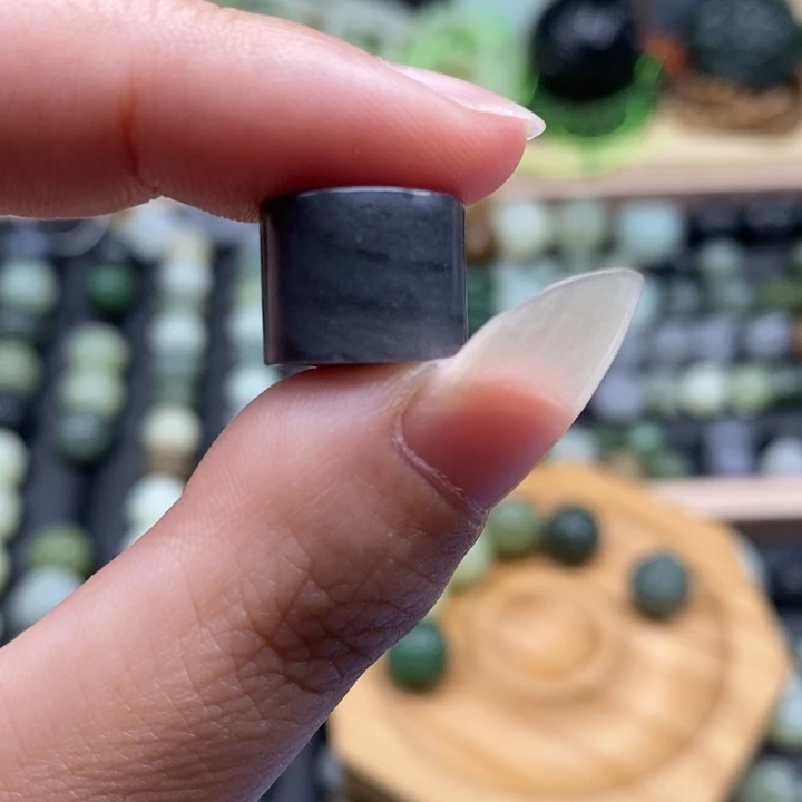 和田玉（糖玉）未镶嵌珠宝半成品