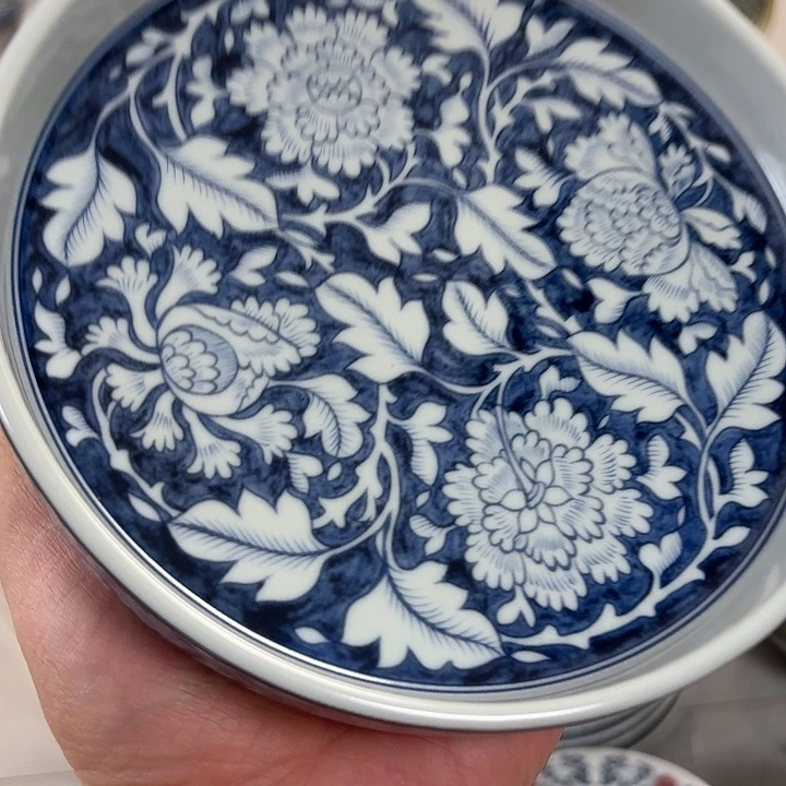 瓷片青花国色天香大胡乘景德镇