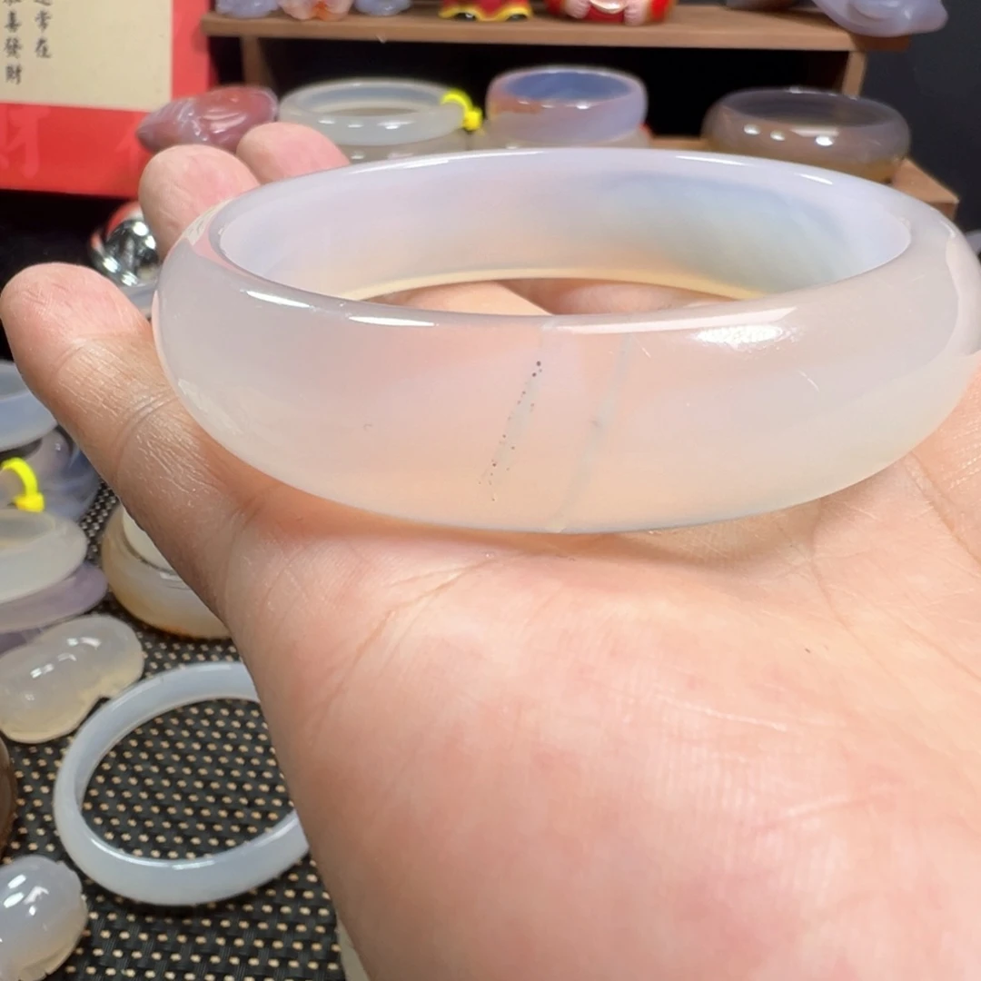 玛瑙/玉髓手镯未镶嵌等***面