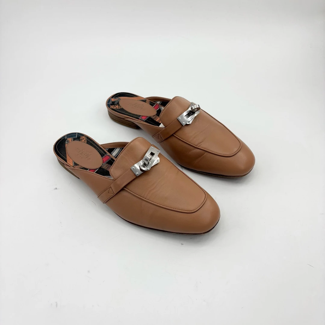 95新 Hermes/爱马仕 37码/棕色kelly扣穆勒鞋/pp426904