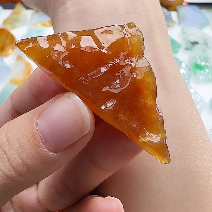 定制翡翠未镶嵌翡翠定制