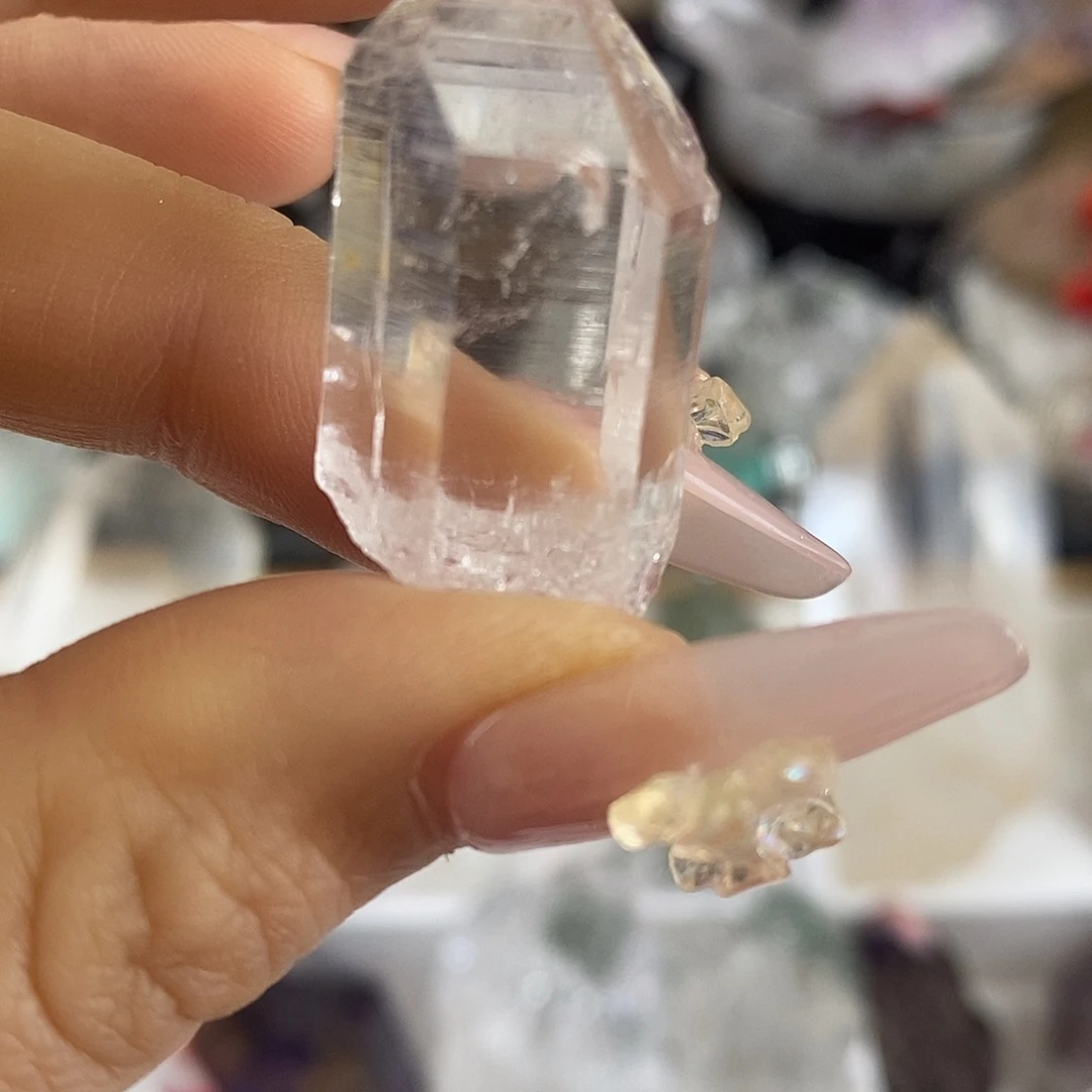 一***5水晶未镶嵌珠宝半成品