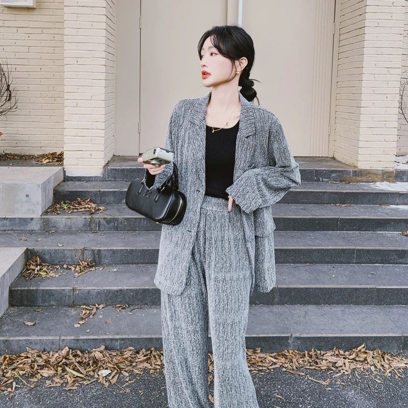 高级感气质一整套穿搭女2025春季新款女装设计感烫钻西装两件套装