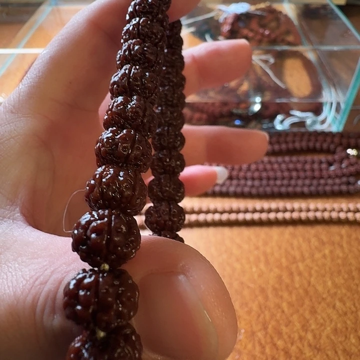 苏***野金刚菩提手串老树王手持11