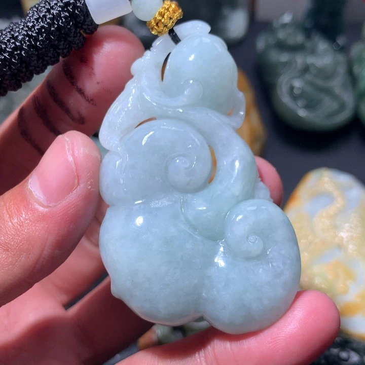 翡翠未镶嵌颈饰保真天然a货翡翠