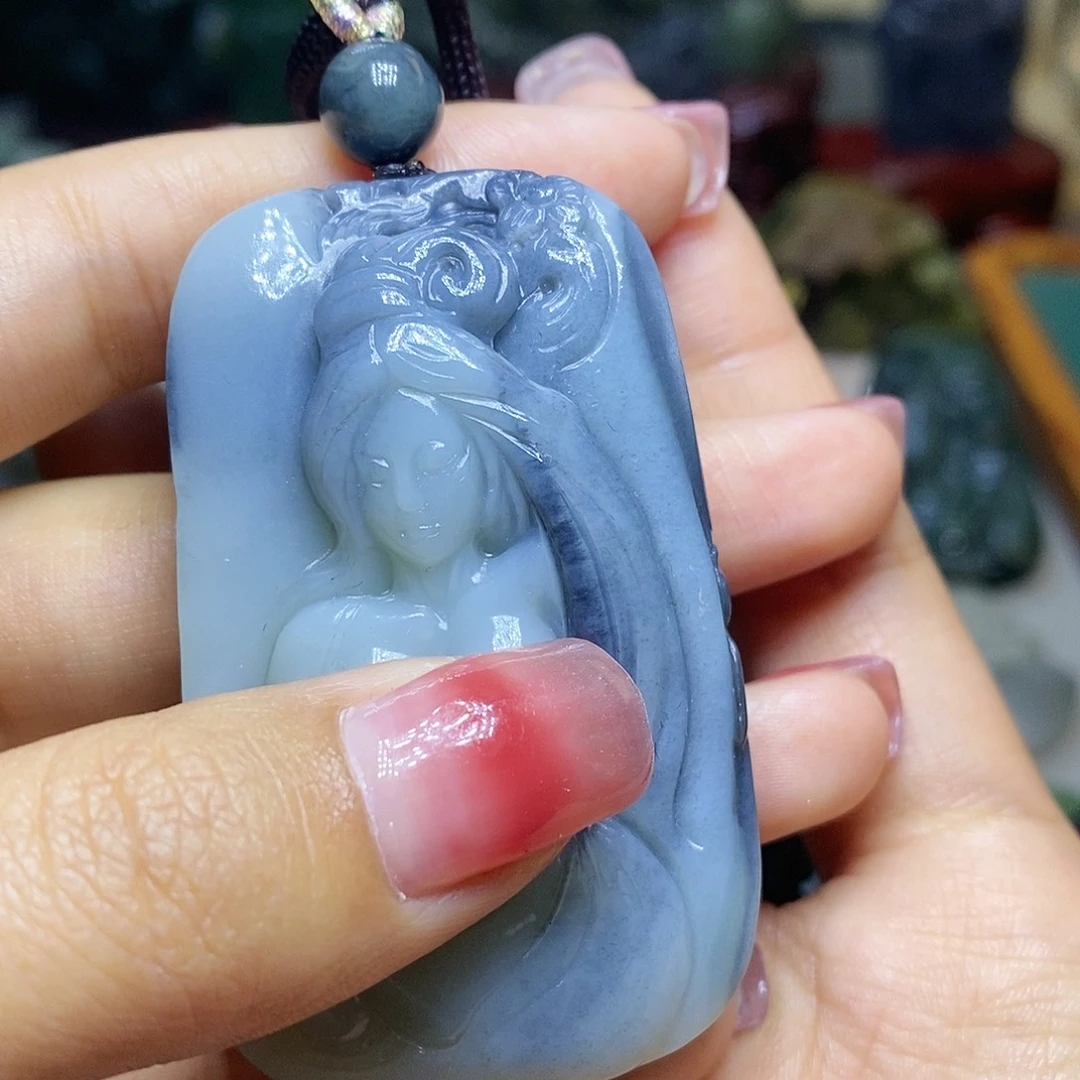 和田玉和田玉未镶嵌布**下