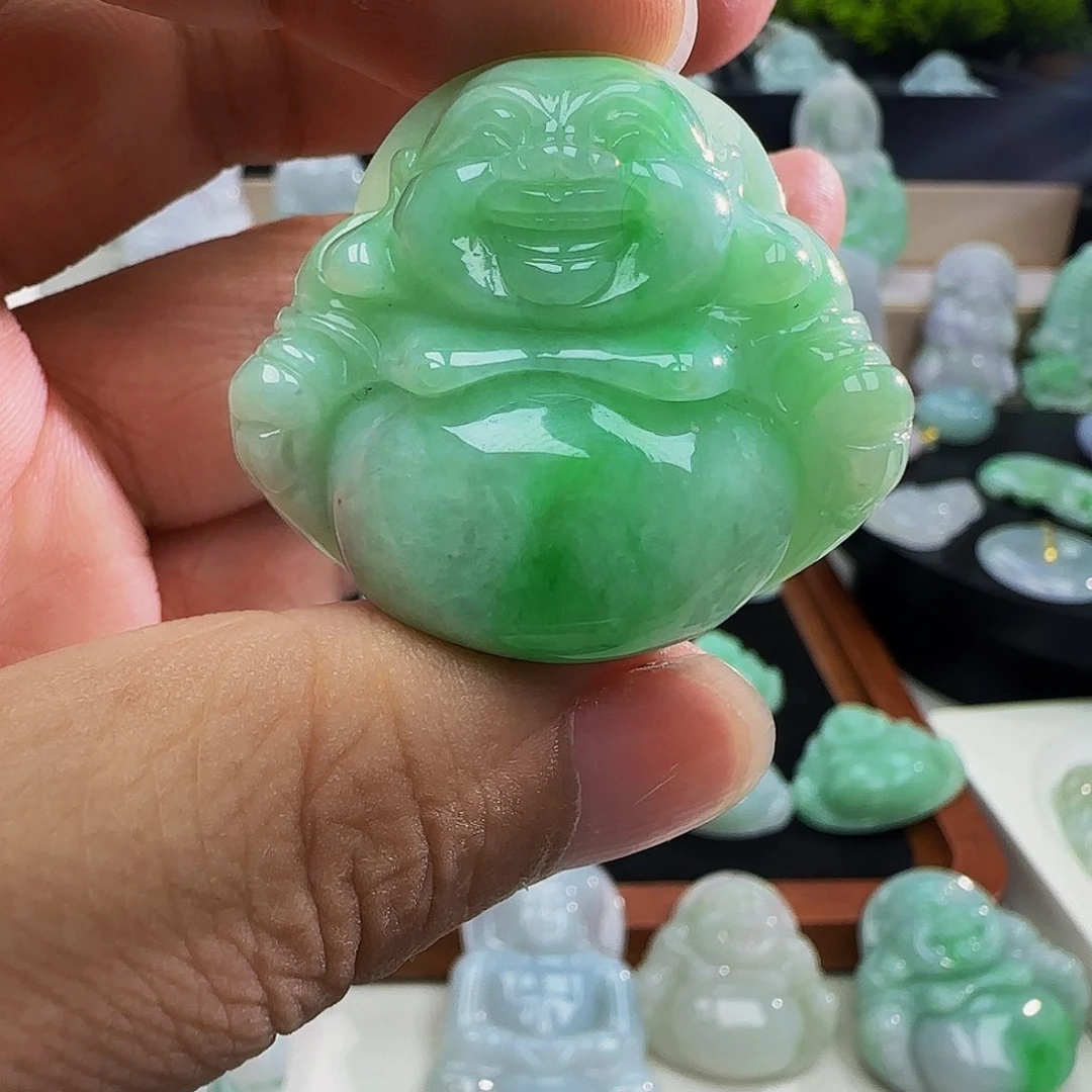 翡翠未镶嵌吊坠(不含链)七*