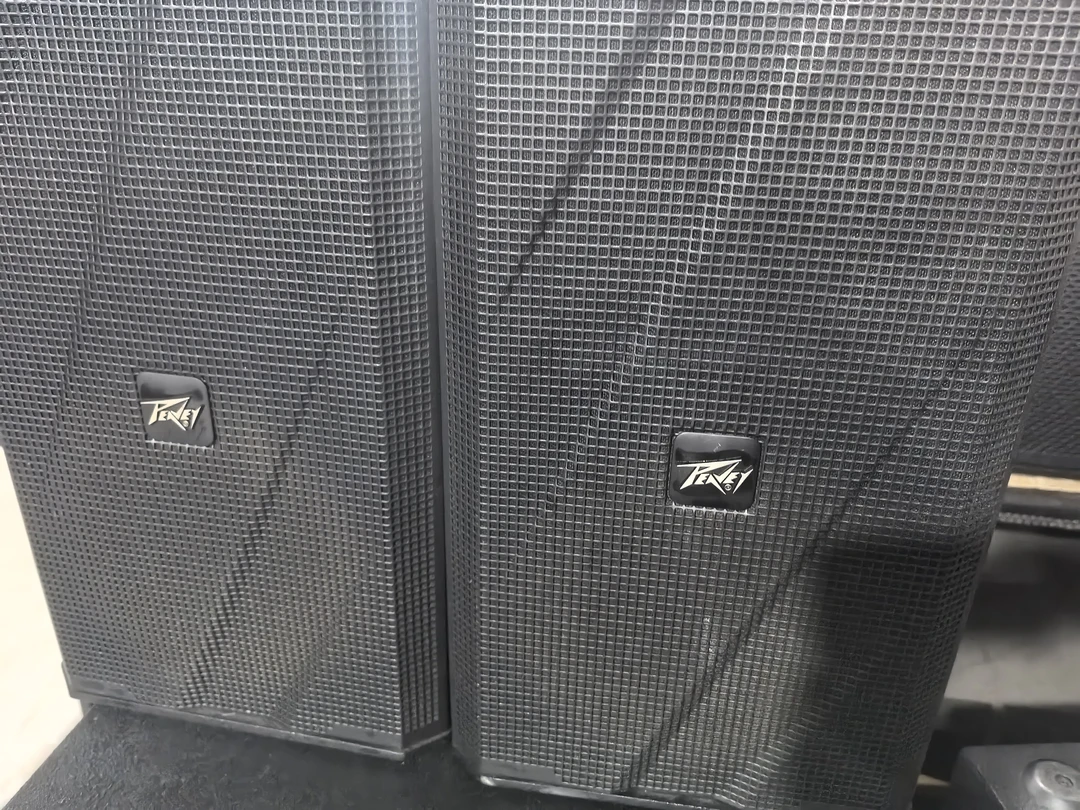 8新  百威10寸专业箱一套 不包邮