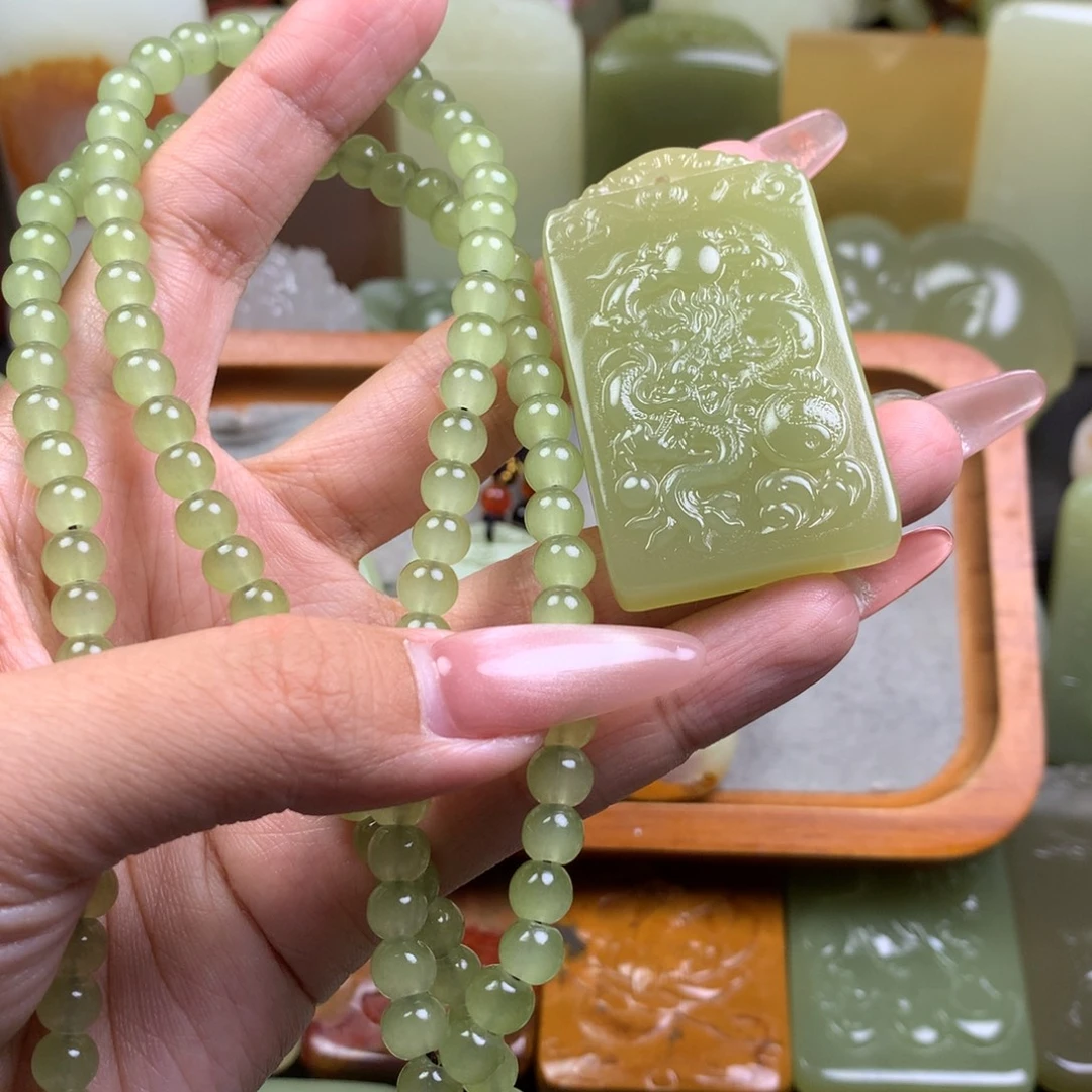 新疆昆仑山料牌子