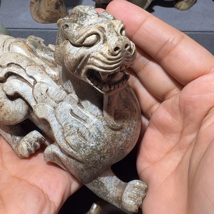 不***喝颈饰未镶嵌和田玉
