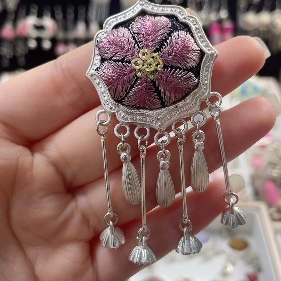 织绣非遗刺绣饰品