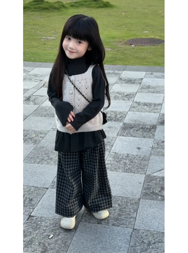 女童韩系三件套春款2025新款女大童针织马甲衬衫套装洋气阔腿裤潮