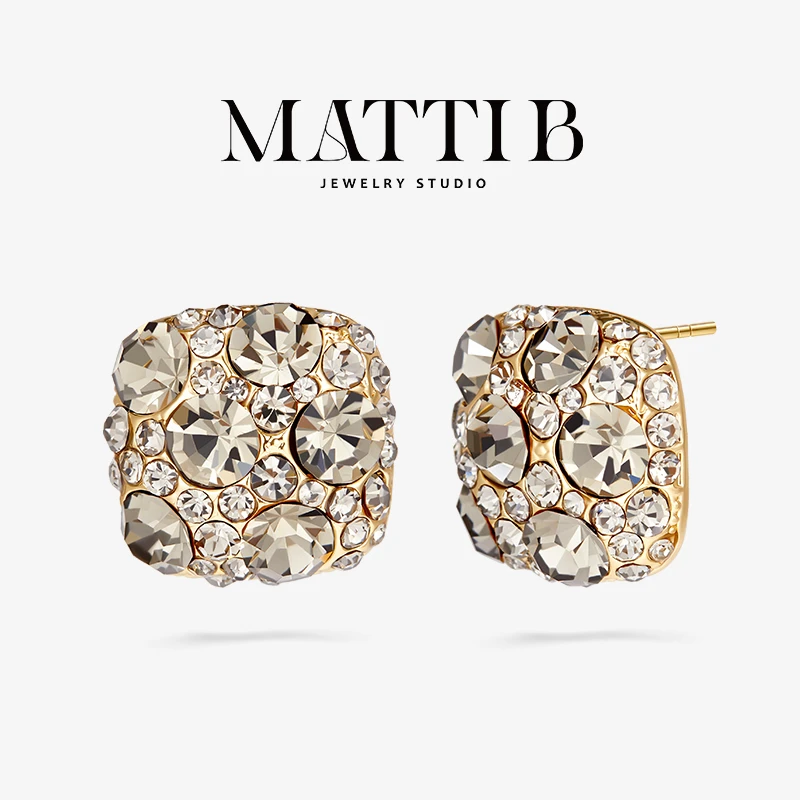 锌合金合成锆石耳饰 方形大气高级感高端新款轻奢百搭耳钉女1970