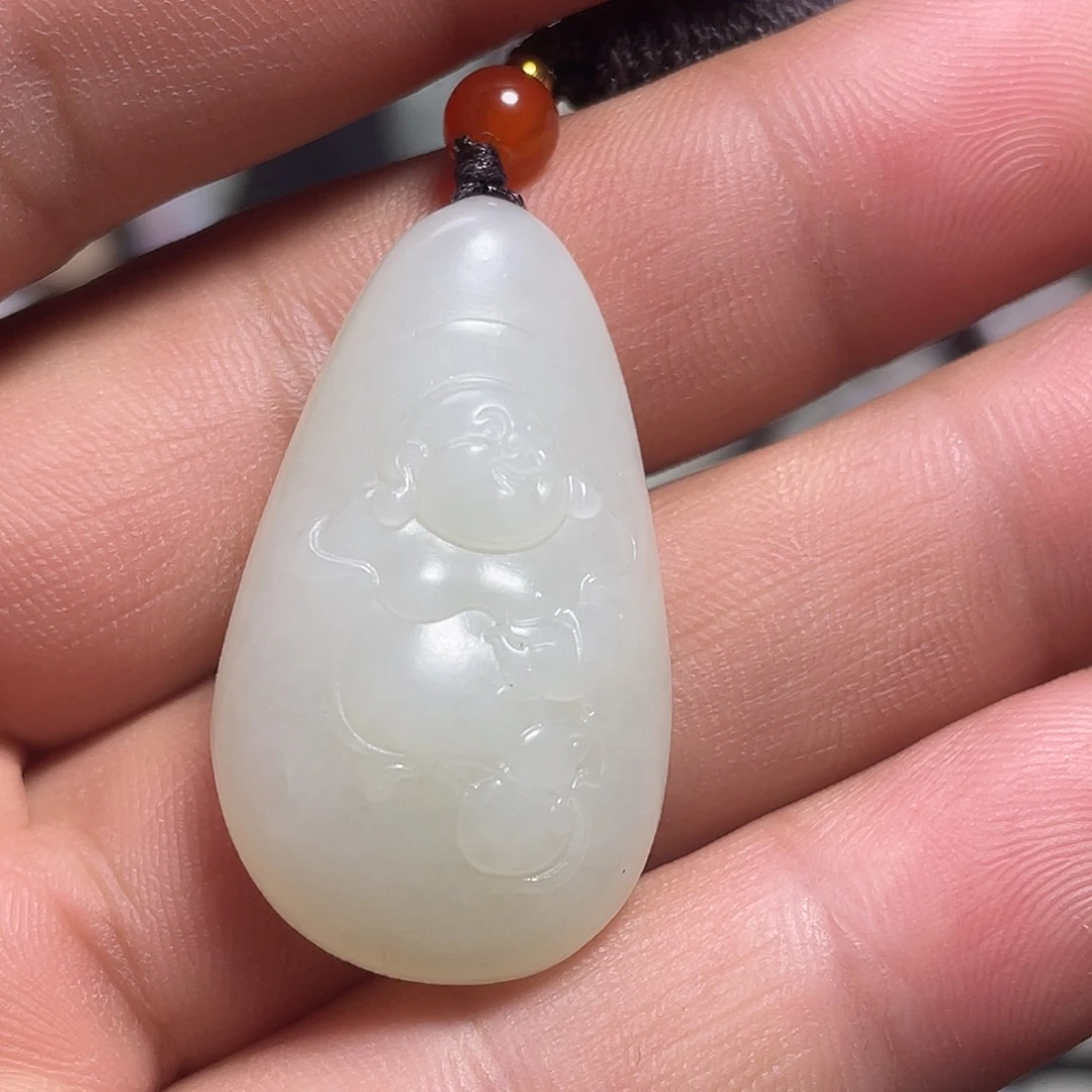 梁***妈和田玉（糖玉）未镶嵌颈饰吊坠