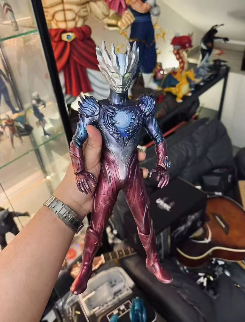 [手办] 树脂翻模 34系列 赛迦奥特曼 发光