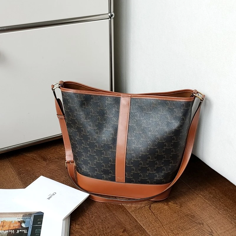 95新 Celine/思琳 Azul - 老花凯旋门水桶中号单肩包 50226