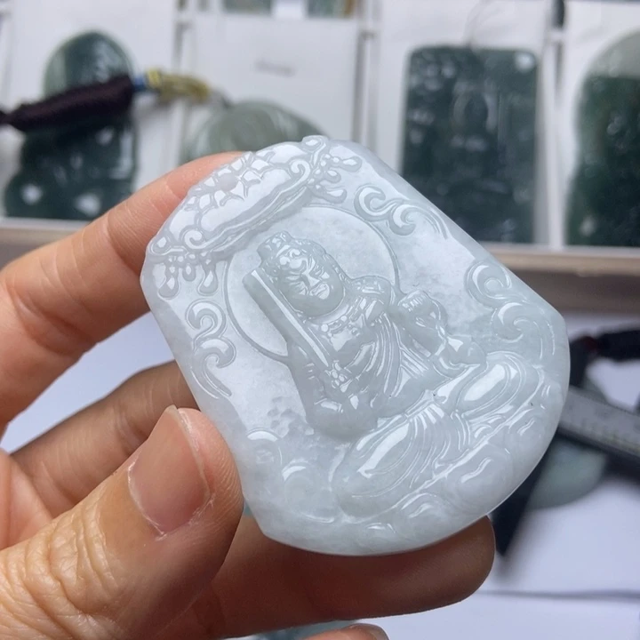 翡翠未镶嵌挂件翡翠