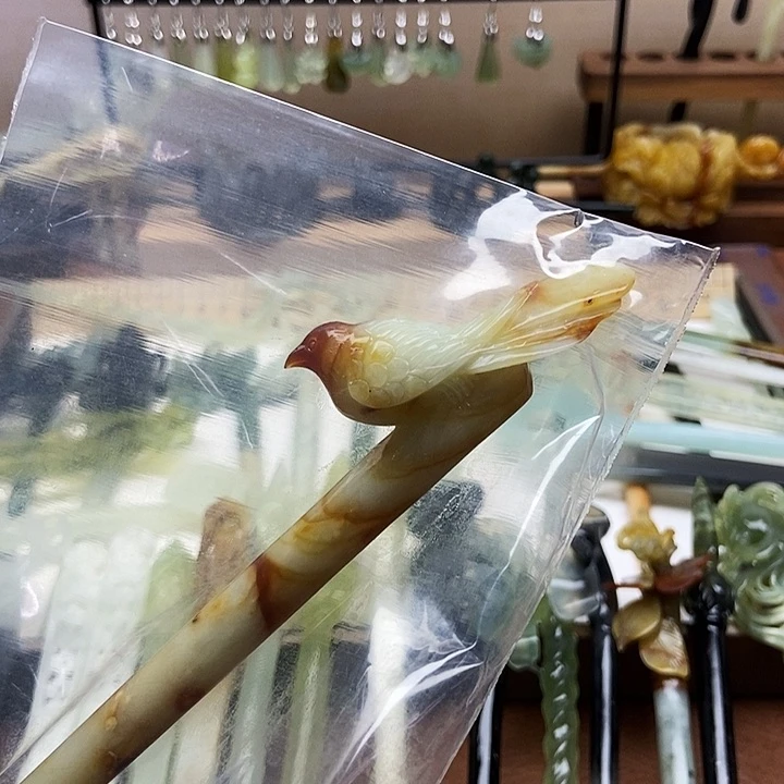 岫玉发簪未镶嵌名****用