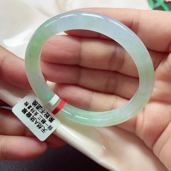 翡翠未镶嵌手镯天然缅甸A货翡翠