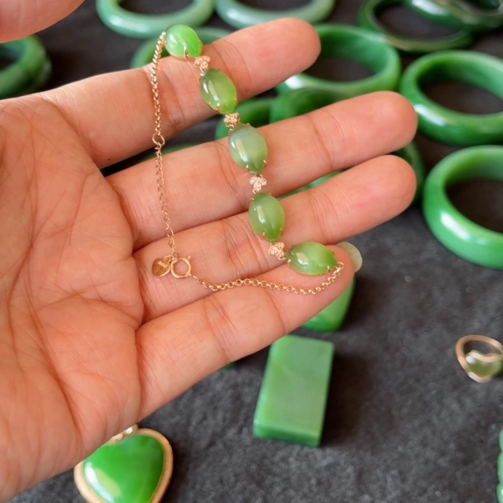 和田玉（碧玉）手链18K金镶嵌雪**嫣