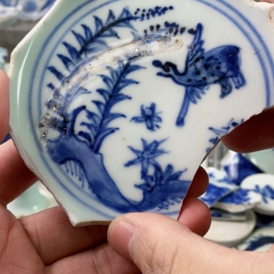 瓷片现代工艺品青花瓷片
