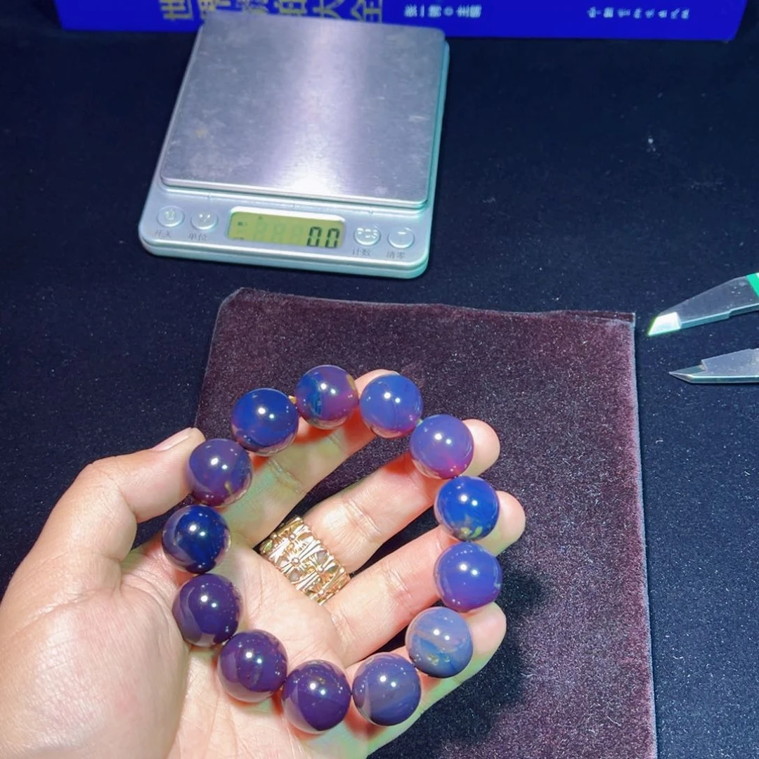 未镶嵌琥珀裸石琥珀