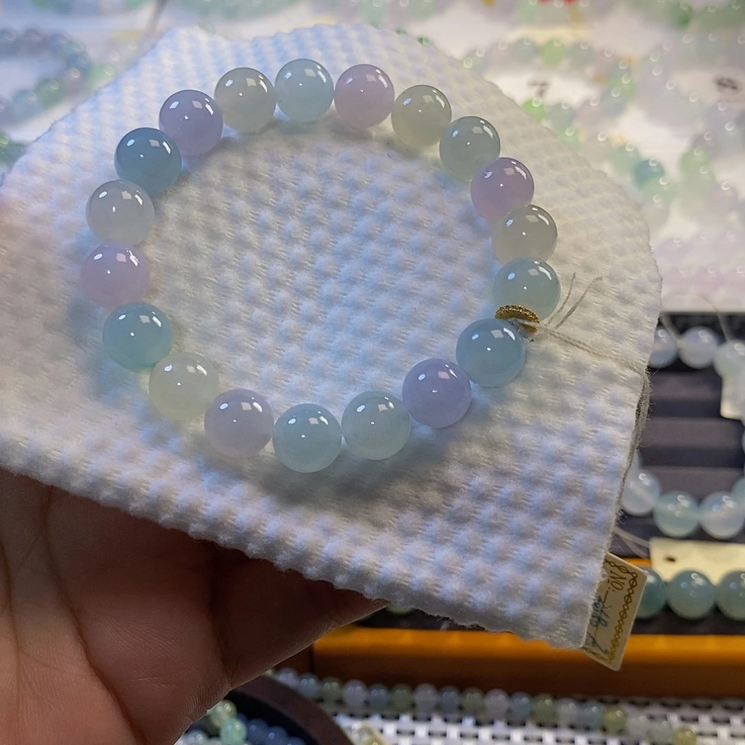 定制翡翠未镶嵌翡翠.