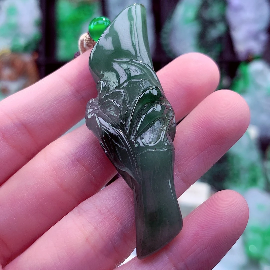 翡翠未镶嵌颈饰天然
