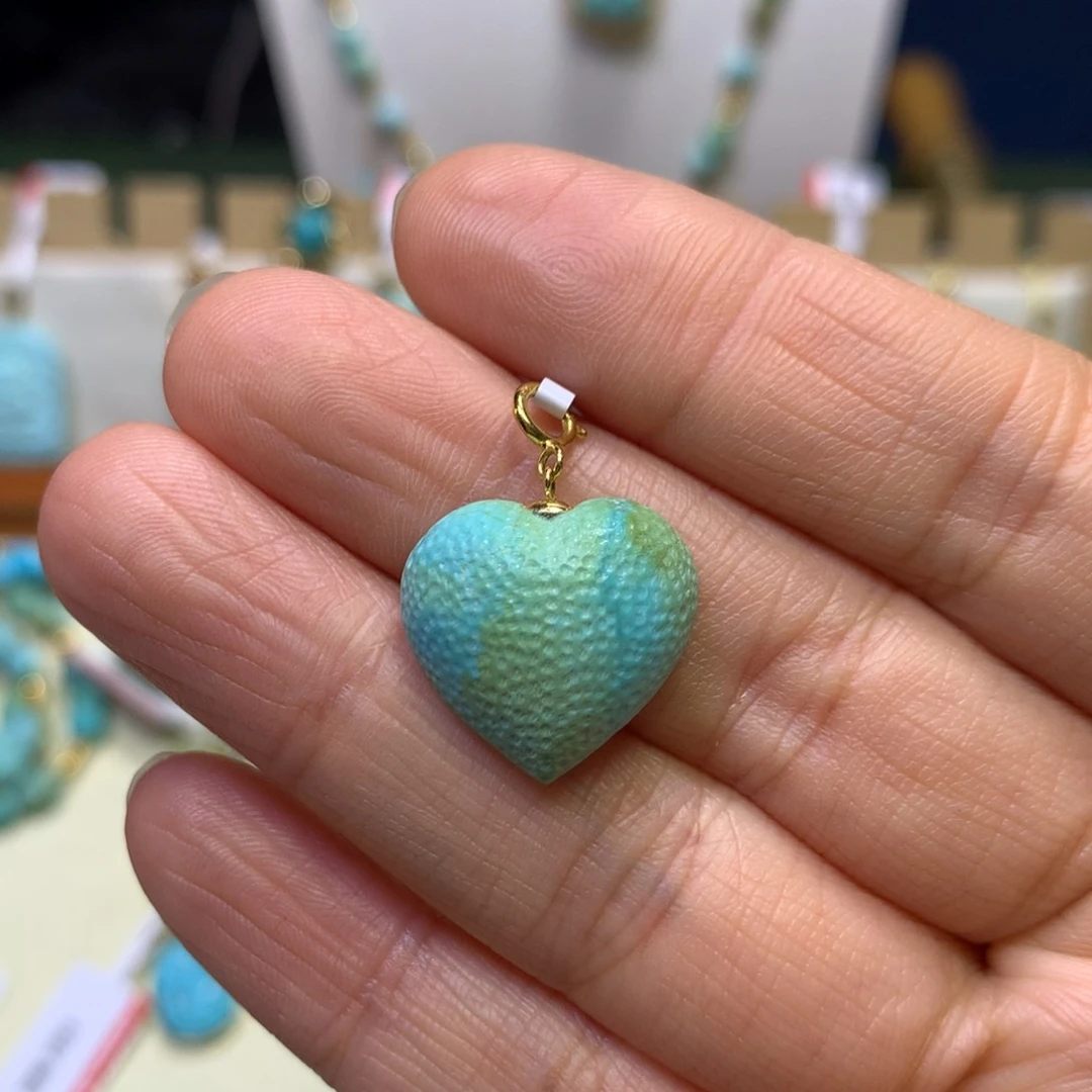 绿松石吊坠18K金镶嵌
