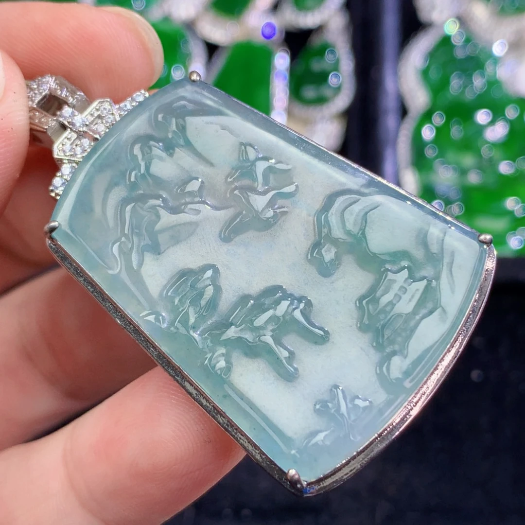 翡翠未镶嵌颈饰翡翠