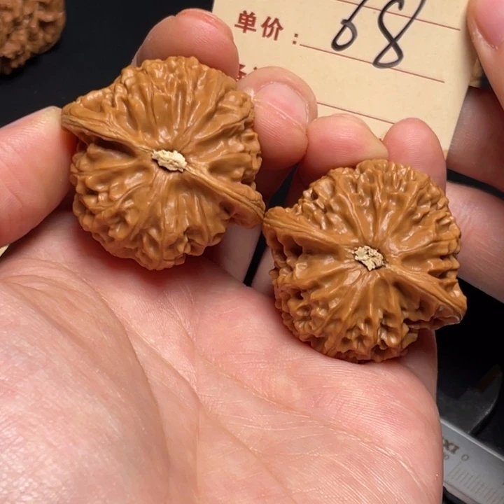 文玩核桃把件宫灯40尺以打底68