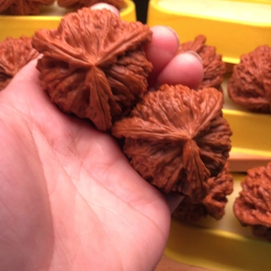 ****兔文玩核桃吊坠核桃