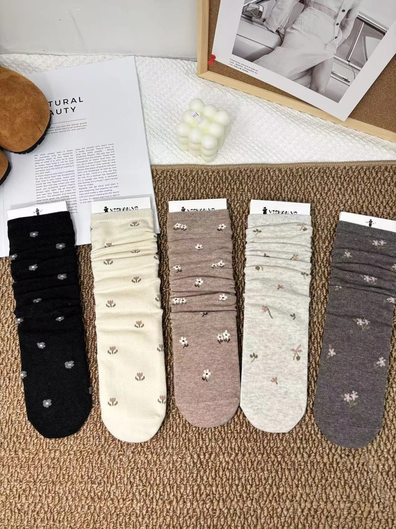 春秋冬新款温柔樱花袜子女士中筒袜ins风百搭堆堆袜长筒袜日系T