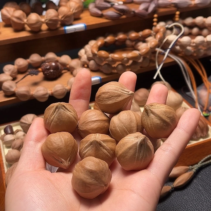 手串/手链橄榄核三花2.6。9棵