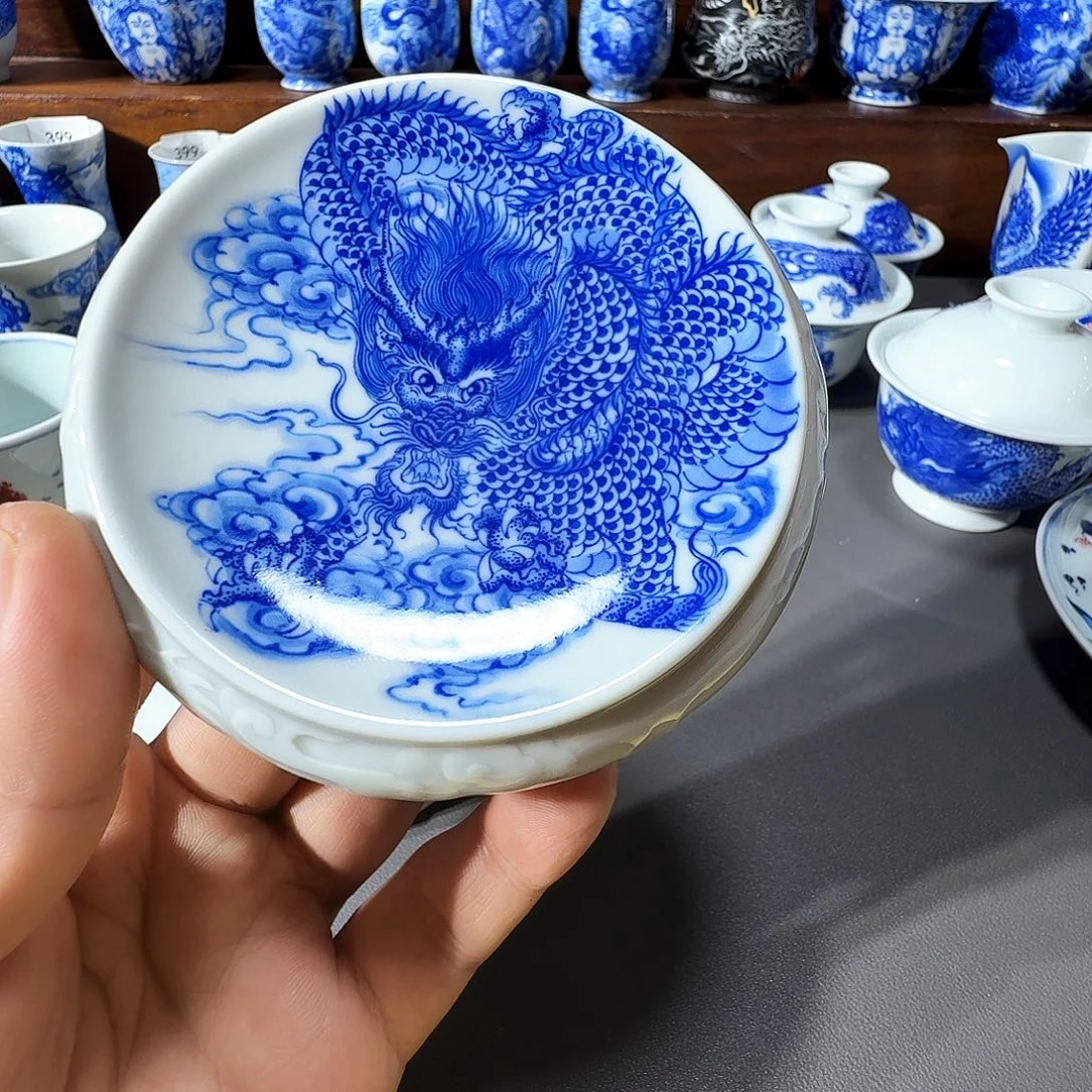 L***M泥塑盖置手工手绘