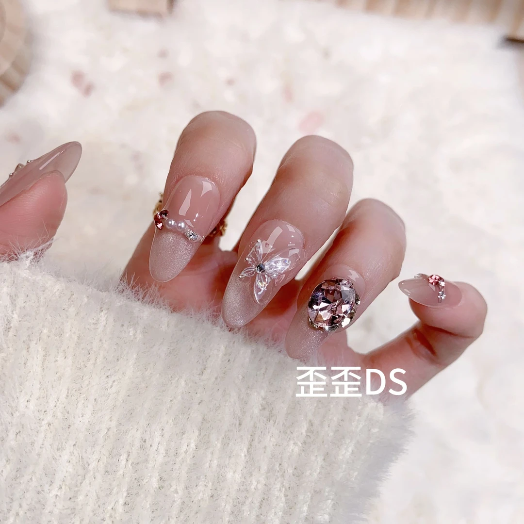 夏夜长梦 纯手工鸽子蛋爆闪显白女神必备款穿戴甲