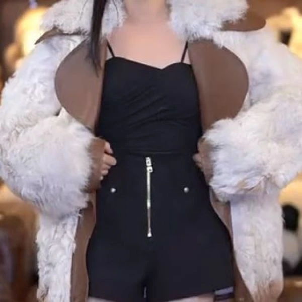 HERDERS 漂白黄花/香槟色时尚轻奢皮草设计款外套 225040