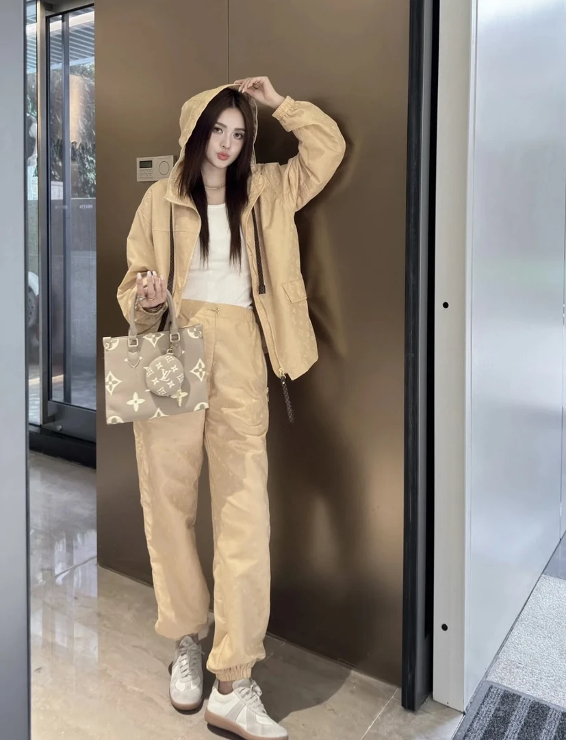 99新 LouisVuitton/路易威登  奶茶色收口裤 36码 99新 GM002590