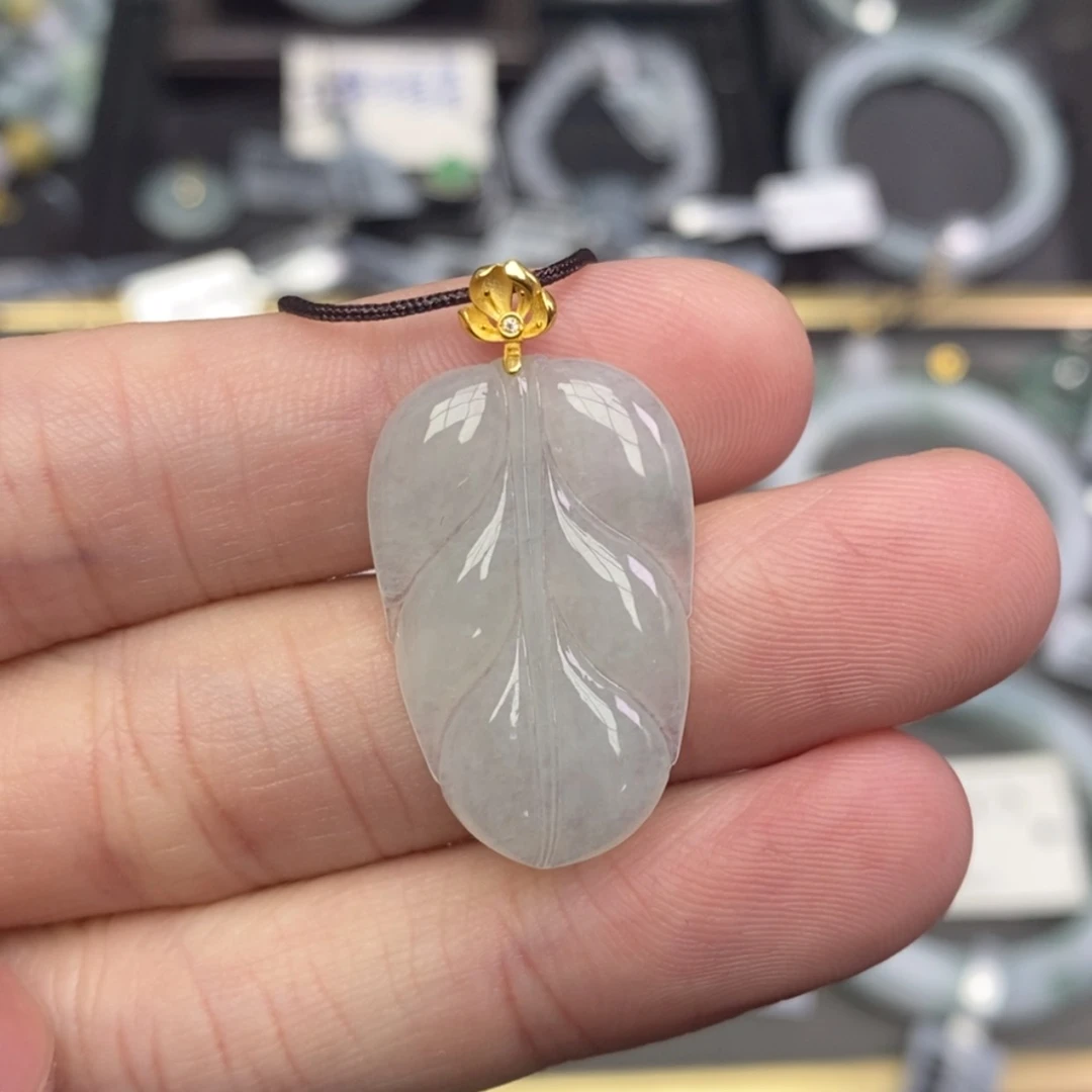 【闪购商品】颈饰未镶嵌翡翠翡翠