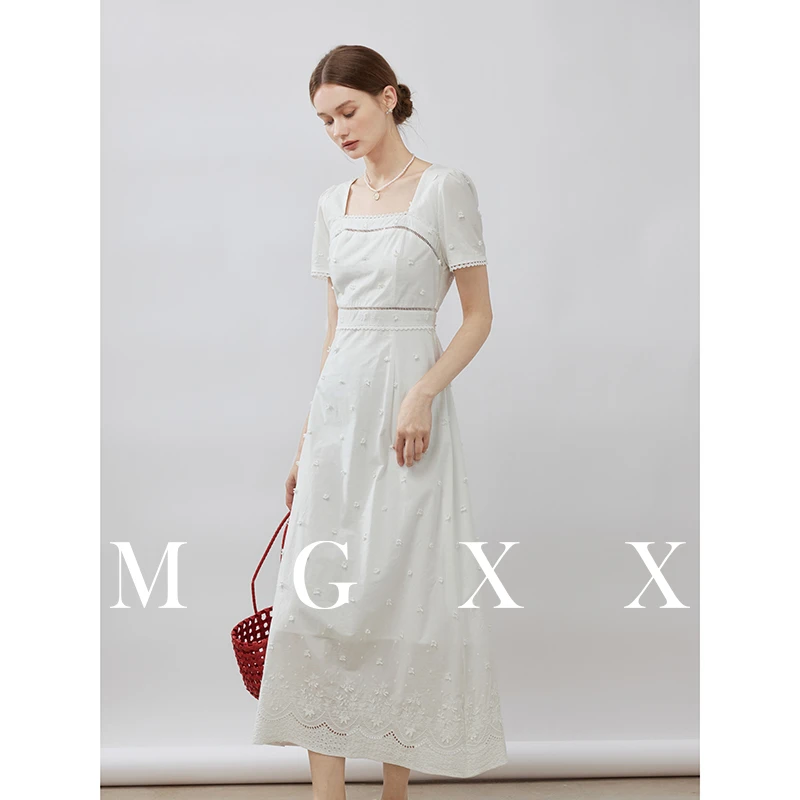 MG小象2025年夏季新品重磅全棉轻柔白月光绣花连衣裙M825Q07586