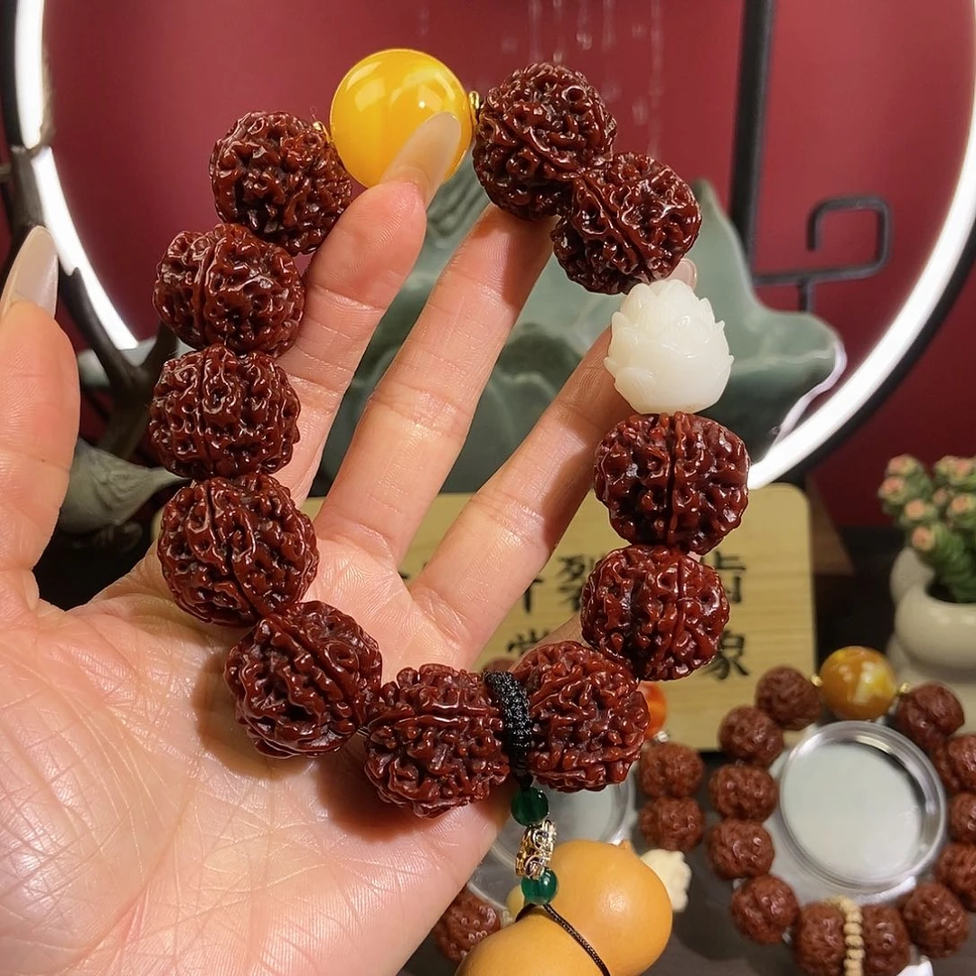 金刚菩提吊坠524。               