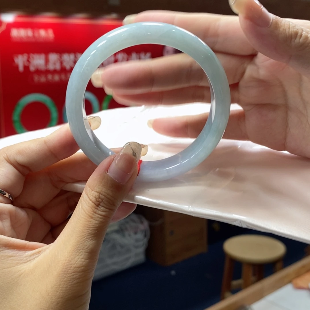 未镶嵌手镯翡翠翡翠