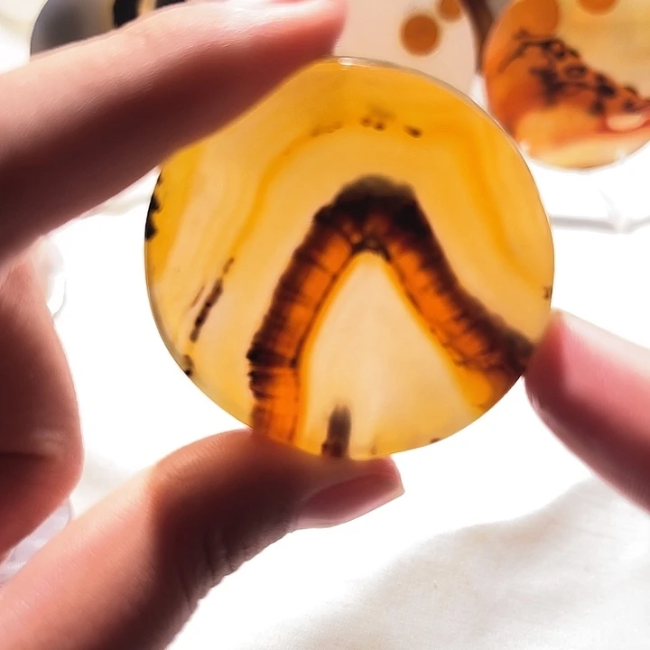 玛瑙/玉髓合金颈饰
