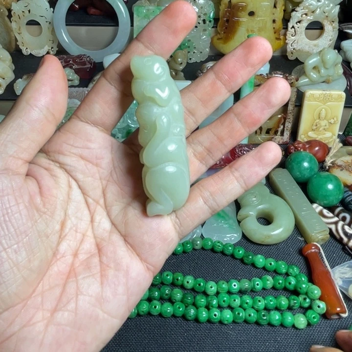 吊坠滴血莲花菩提