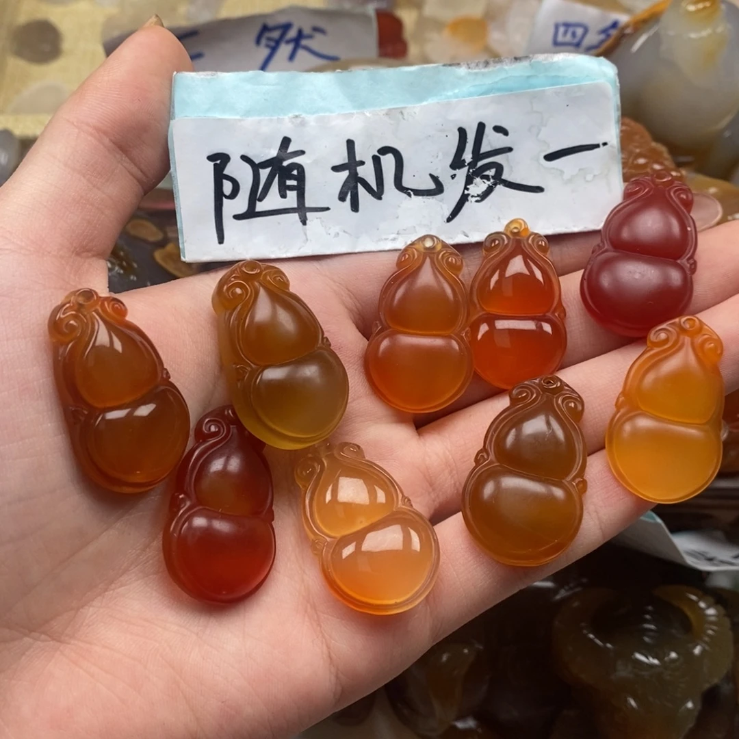 玛瑙/玉髓未镶嵌颈饰